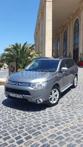 Mitsubishi Outlander 2013, 192,000 km - 2.4 l - Bakı