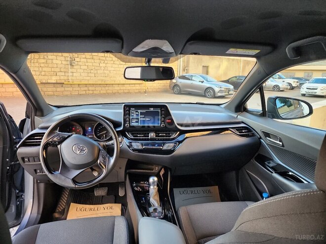Toyota C-HR 2021, 24,000 km - 2.0 л - Gəncə