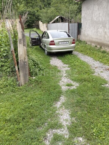 Opel Vectra 1996, 342,000 km - 2.0 l - Qəbələ