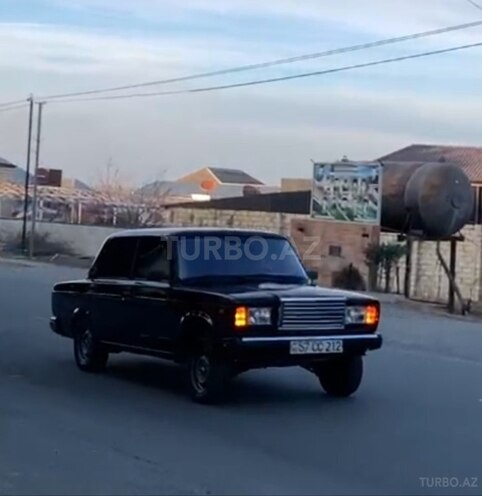 LADA (VAZ) 2107-5