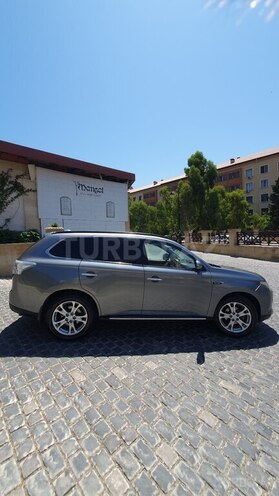Mitsubishi Outlander 2013, 192,000 km - 2.4 l - Bakı
