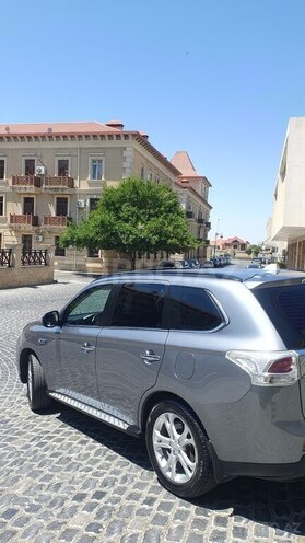 Mitsubishi Outlander 2013, 192,000 km - 2.4 l - Bakı