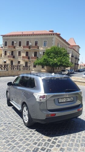 Mitsubishi Outlander 2013, 192,000 km - 2.4 l - Bakı