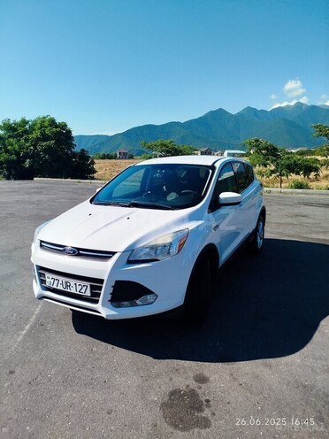 Ford Escape 2015, 196,700 km - 1.6 l - Qax