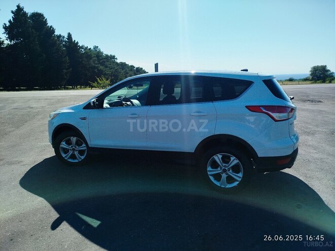 Ford Escape 2015, 196,700 km - 1.6 l - Qax