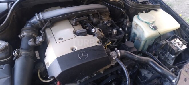 Mercedes C 230 1998, 388,000 km - 2.3 l - Sumqayıt