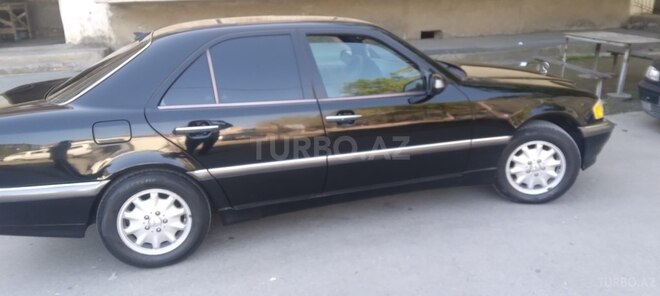 Mercedes C 230 1998, 388,000 km - 2.3 l - Sumqayıt