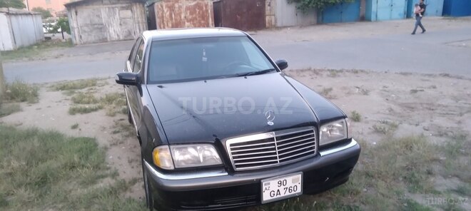 Mercedes C 230 1998, 388,000 km - 2.3 l - Sumqayıt