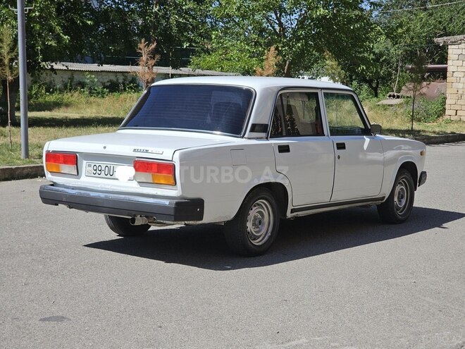 LADA (VAZ) 2107 2005, 33,000 km - 1.6 l - Qusar