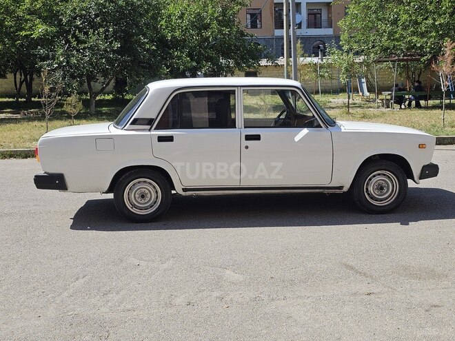 LADA (VAZ) 2107 2005, 33,000 km - 1.6 l - Qusar