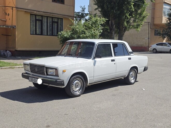 LADA (VAZ) 2107 2005, 33,000 km - 1.6 l - Qusar