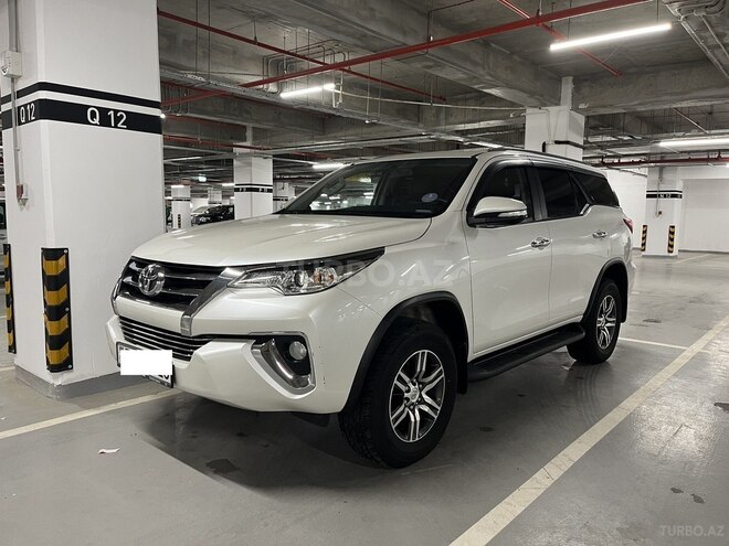 Toyota Fortuner-2