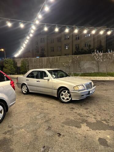 Mercedes C 240-2