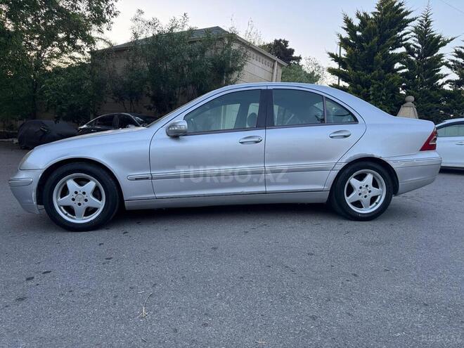 Mercedes C 200 2000, 333,000 km - 2.0 л - Bakı