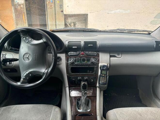 Mercedes C 200 2000, 333,000 km - 2.0 л - Bakı
