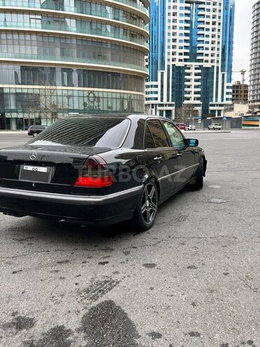 Mercedes C 230 1998, 230,000 km - 2.3 l - Bakı