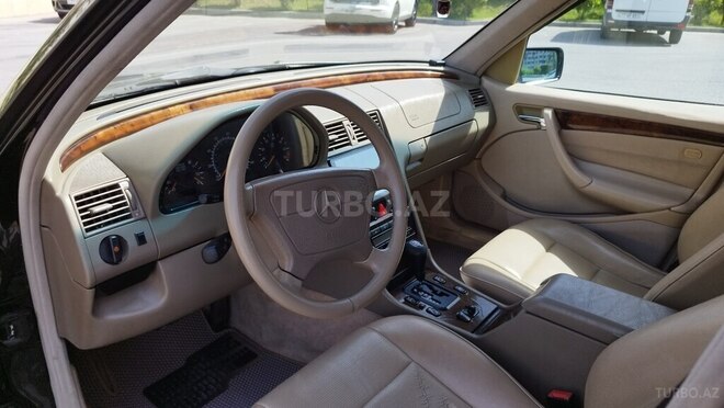 Mercedes C 230 1998, 230,000 km - 2.3 l - Bakı