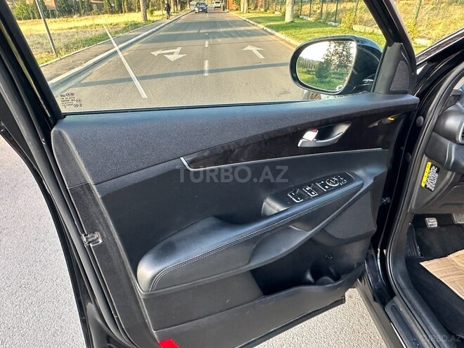 Kia Sorento-14