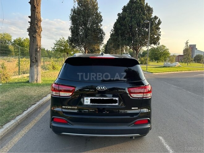 Kia Sorento-9
