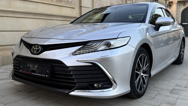 Toyota Camry-3