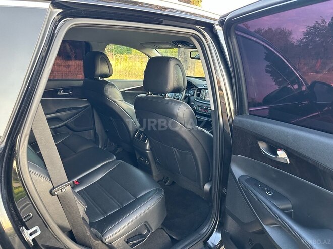 Kia Sorento-19