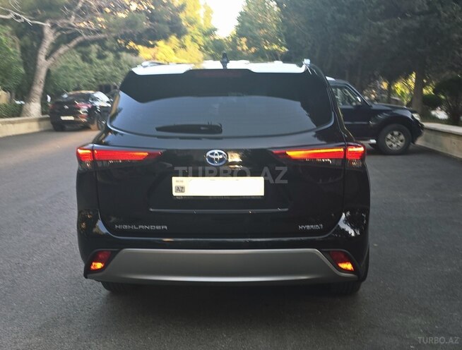 Toyota Highlander 2022, 34,000 km - 2.5 l - Bakı