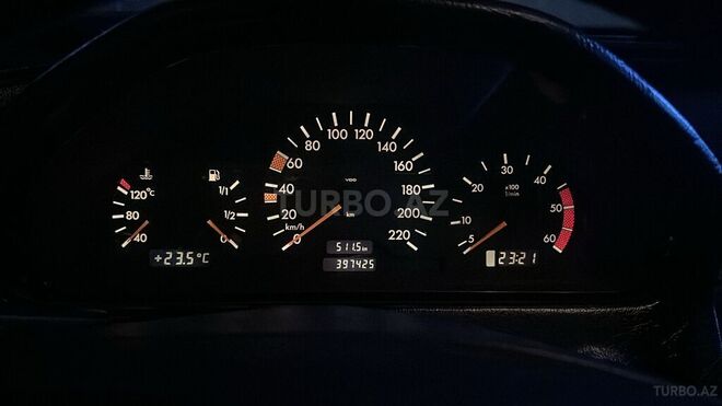 Mercedes C 220 d 1999, 397,000 km - 2.2 л - Bakı