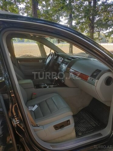 Volkswagen Touareg 2003, 173,000 km - 3.2 l - Masallı