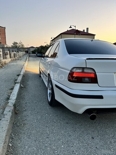 BMW 525 2001, 444,000 km - 2.5 l - Bakı