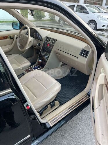 Mercedes C 230 1998, 285,000 km - 2.3 l - Bakı