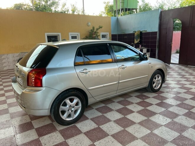 Toyota Corolla 2006, 282,796 km - 1.4 l - Ağstafa