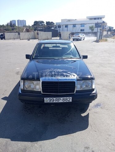 Mercedes E 230 1995, 440,000 km - 2.3 l - Bakı