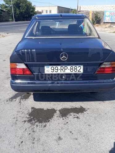 Mercedes E 230 1995, 440,000 km - 2.3 l - Bakı