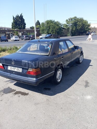 Mercedes E 230 1995, 440,000 km - 2.3 l - Bakı