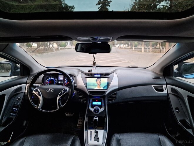 Hyundai Elantra 2011, 304,453 km - 1.8 l - Sumqayıt