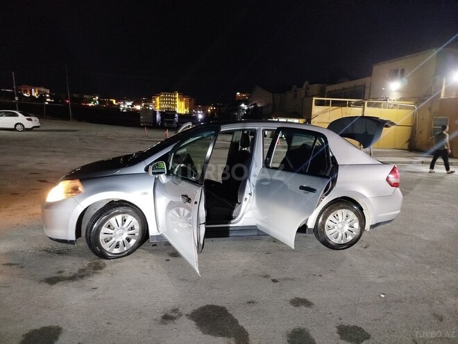 Nissan Tiida 2012, 235,000 km - 1.5 l - Bakı