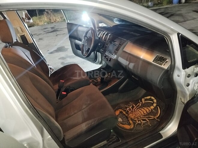 Nissan Tiida 2012, 235,000 km - 1.5 l - Bakı
