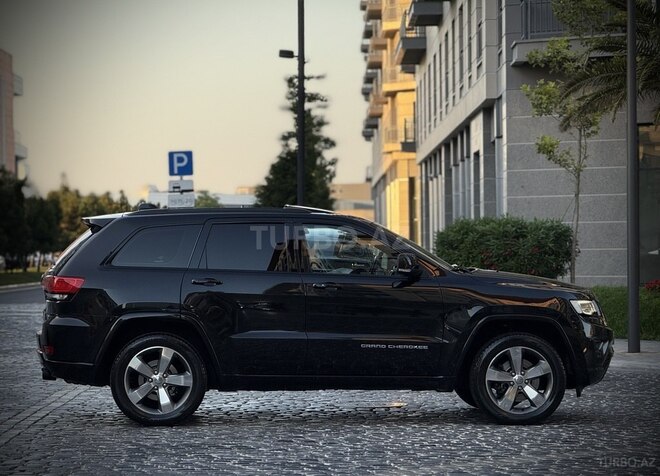 Jeep Grand Cherokee 2015, 136,800 km - 3.6 л - Bakı