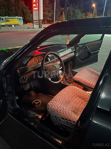 Mercedes E 220 1994, 77,665 km - 2.2 l - Gəncə