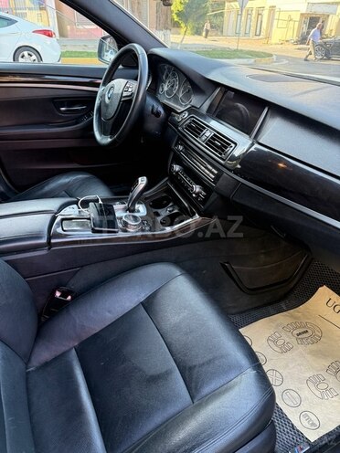 BMW 528 2013, 168,000 km - 2.0 l - Sumqayıt