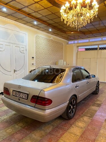 Mercedes E 290 1996, 523,000 km - 2.9 l - Şəmkir