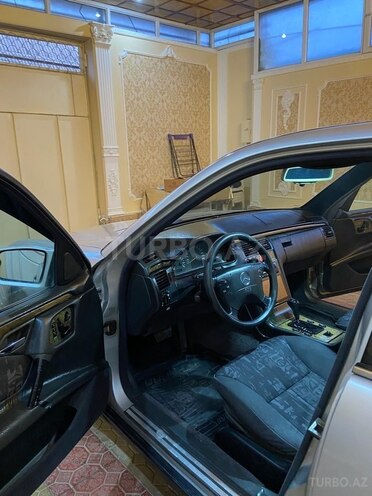 Mercedes E 290 1996, 523,000 km - 2.9 l - Şəmkir