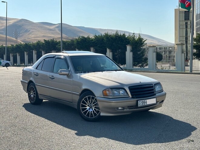 Mercedes C 230 1999, 296,000 km - 2.3 l - Bakı