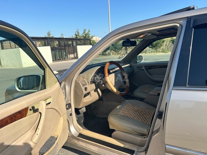Mercedes C 230 1999, 296,000 km - 2.3 l - Bakı