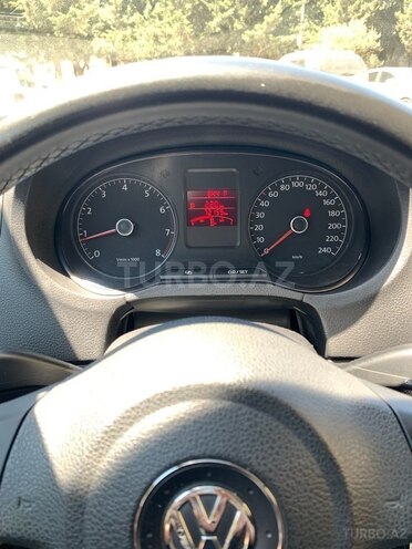 Volkswagen Polo 2013, 72,000 km - 1.6 l - Bakı