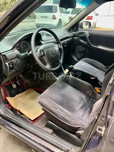 Opel Astra 1996, 325,000 km - 1.6 l - Mingəçevir