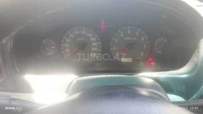 Nissan Sunny 2001, 285,658 km - 1.6 l - Bakı