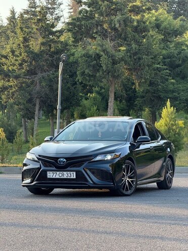 Toyota Camry-4