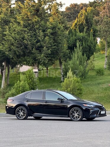 Toyota Camry-2