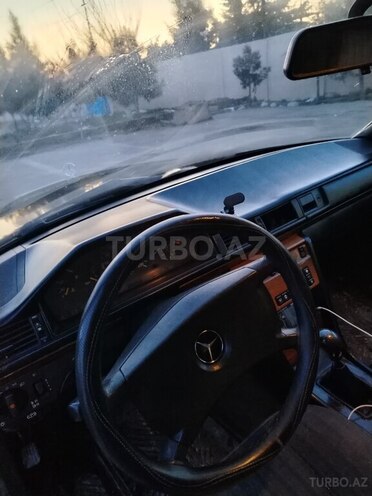 Mercedes E 220 1991, 603,504 km - 2.2 l - Bakı
